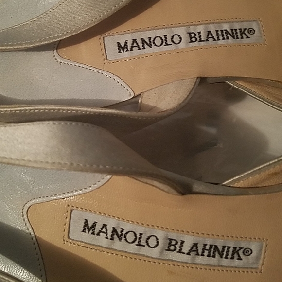 Manolo Blahnik Silver Satin Slingbacks/Heels/Shoes - Picture 8 of 8